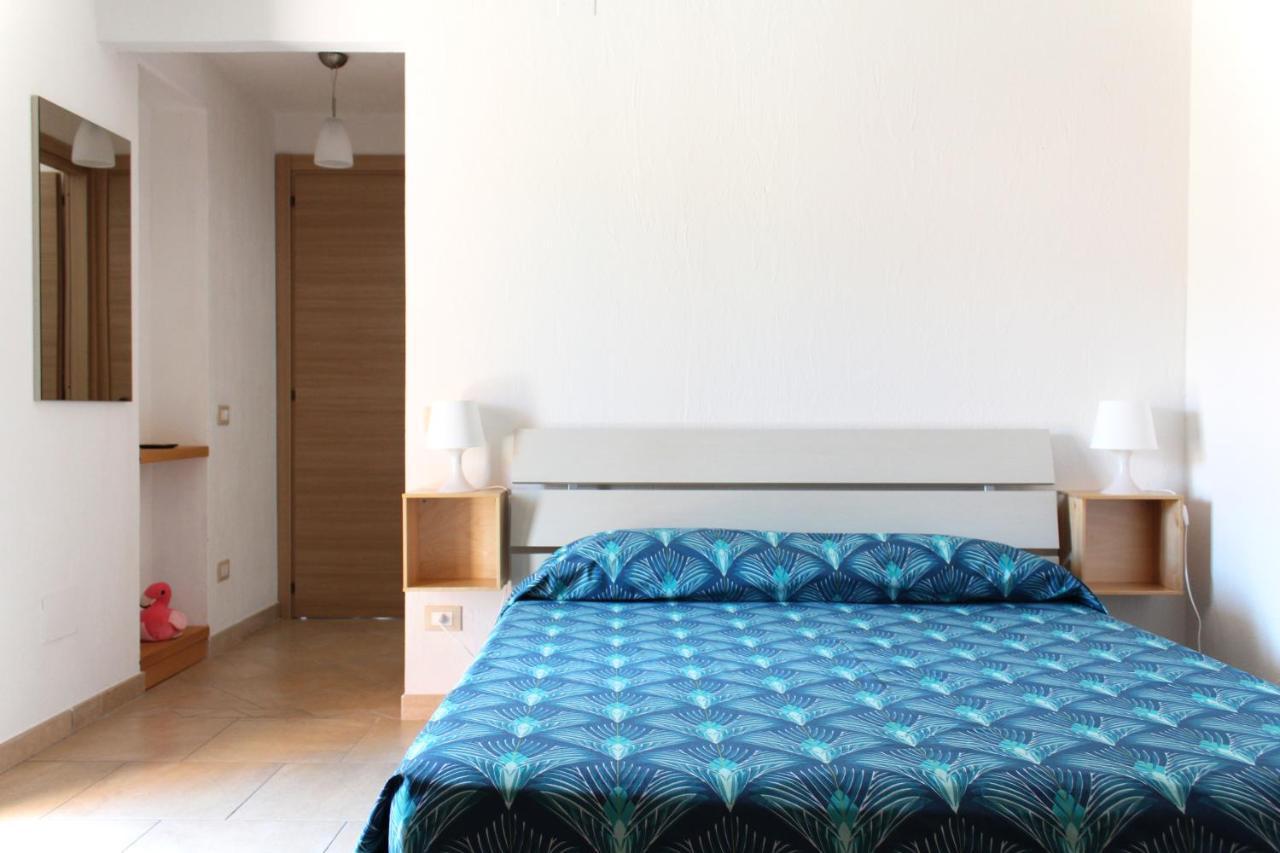 Acquachiara Rooms Villasimius Eksteriør billede